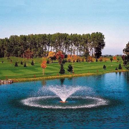 Gasthuis Golf In Hungary